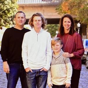 Meet your Posher, Jamie